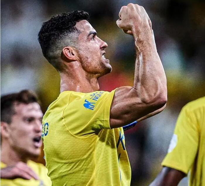 壹号娱乐-C罗爆冷击败MAD，比分优势明显引爆全场！的简单介绍