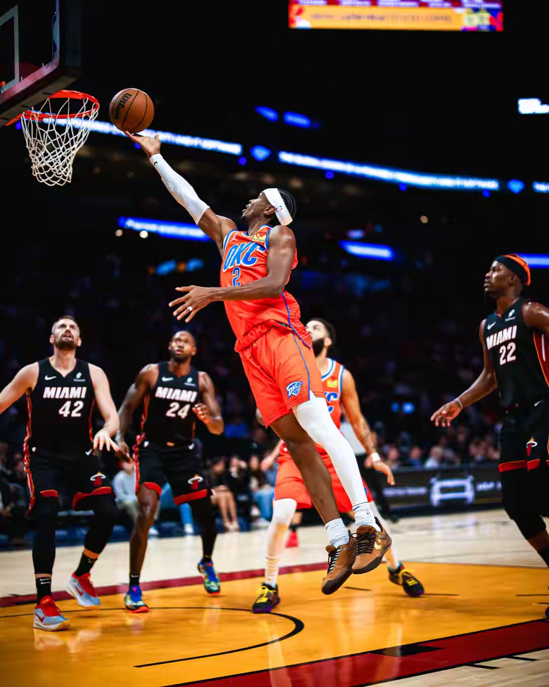 一号娱乐-巴特勒连续十场比赛得分超过连败，美国队挑战极限！的简单介绍